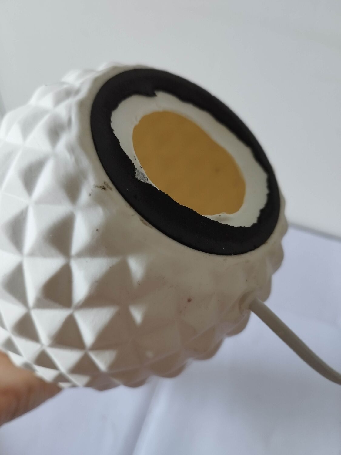 Pineapple lamp in white biscuit