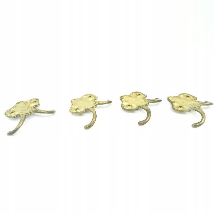 EW8 Set of Four Hangers in Eclectic Style