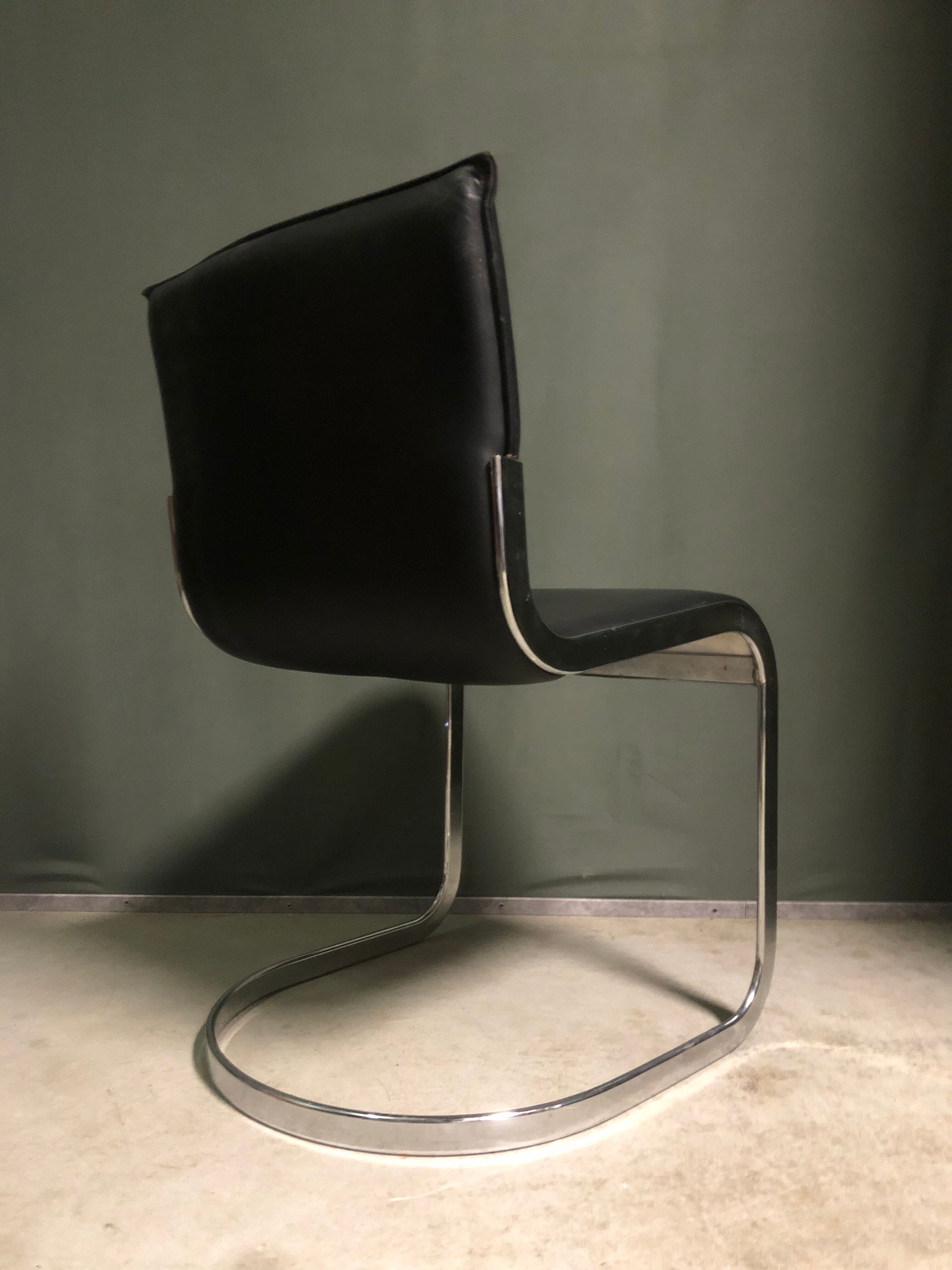 4 dining chairs 1980