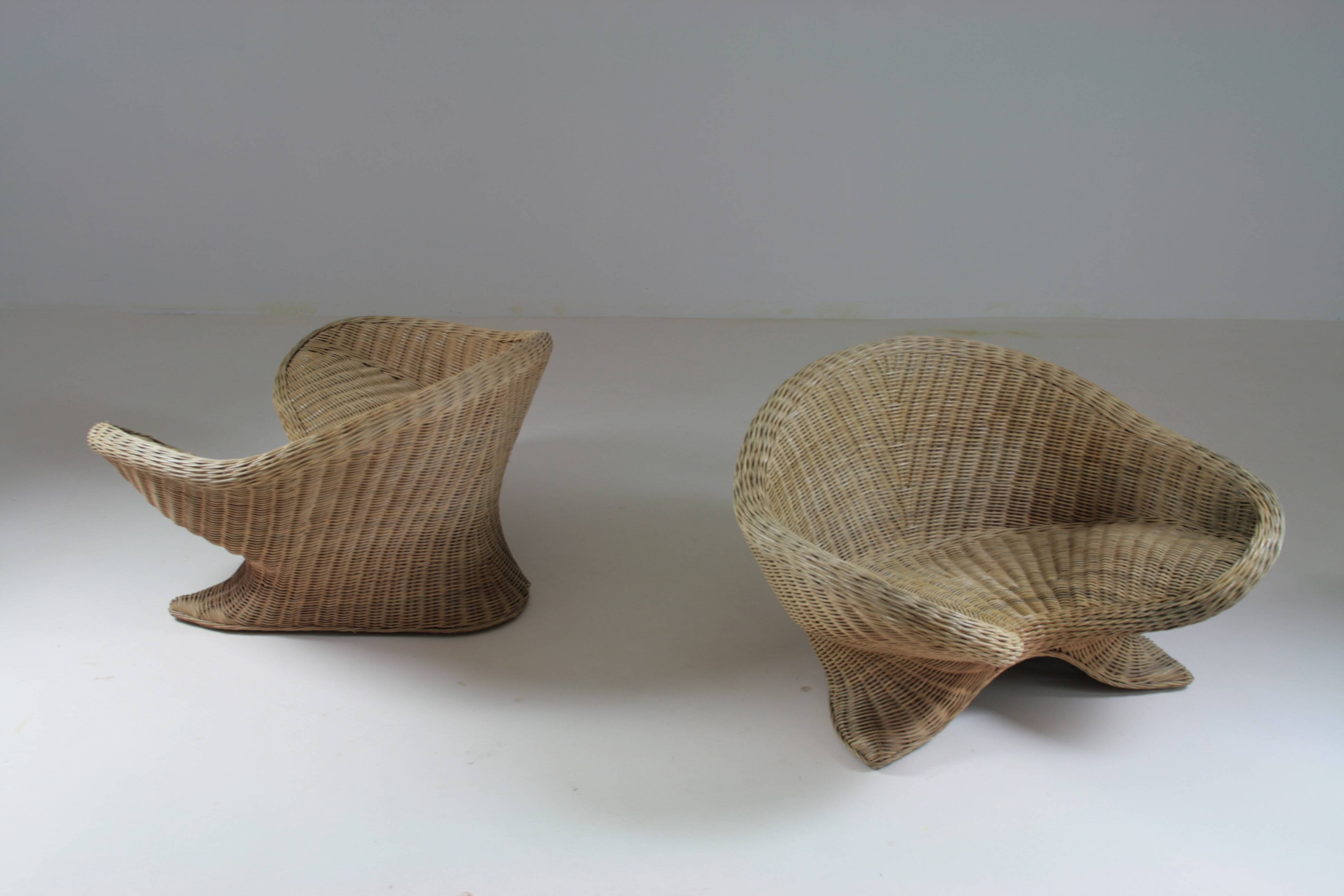 Paire de fauteuils lotus en rotin, 1970s
