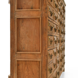 Commode en bois à 40 tiroirs