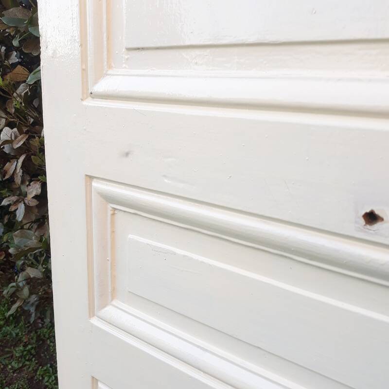 Communication door H219.5xL80cm, old panelled and moulded.