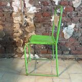 Chaise métallique vintage