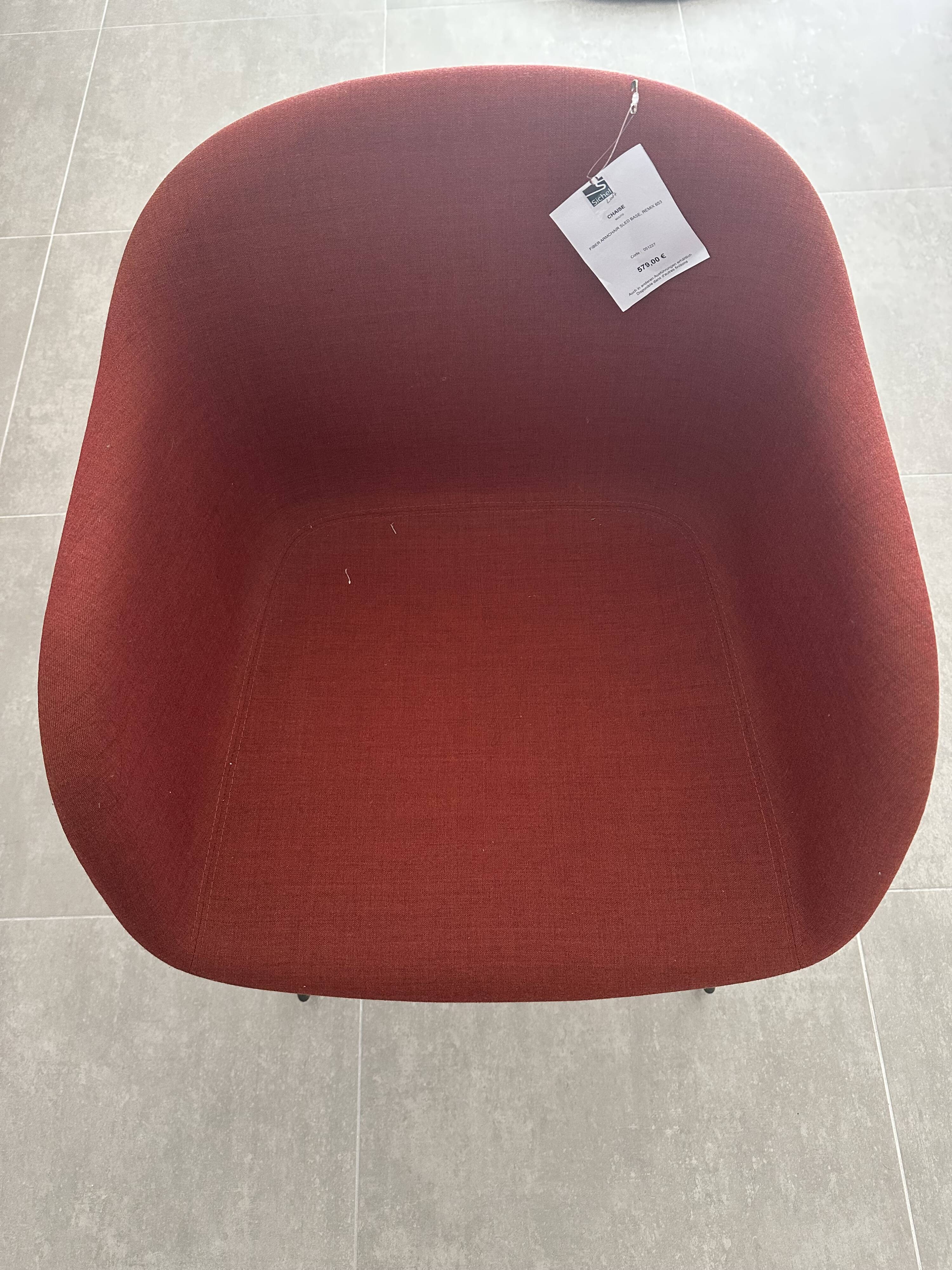 MUUTO Fiber armchair