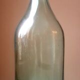 Blown glass bottle