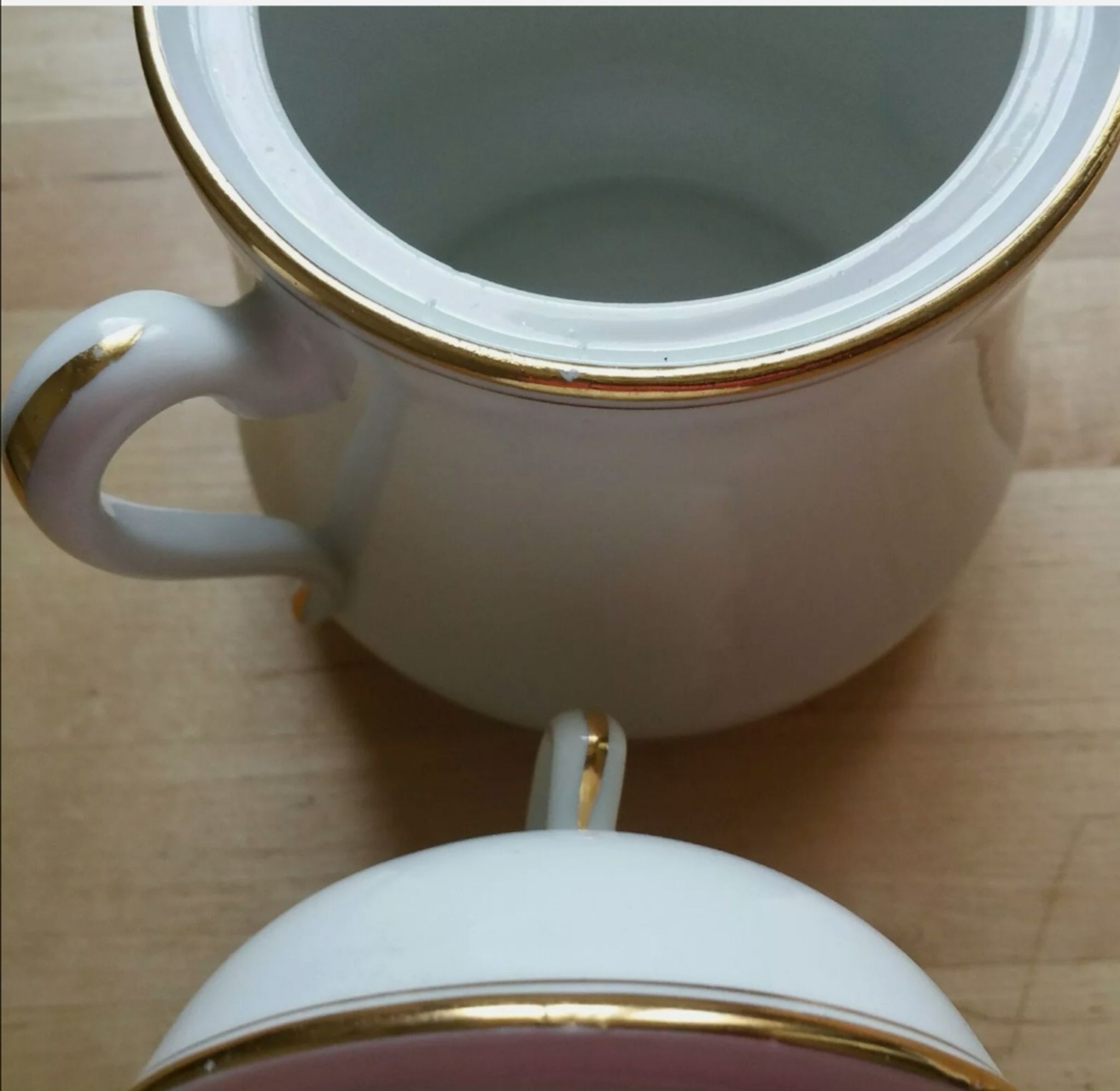 Sucrier vintage porcelaine de Limoges liseré or