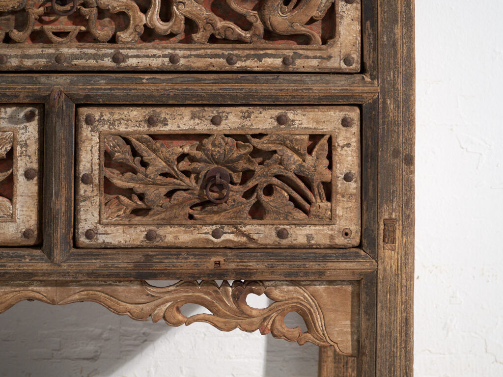 Antique Chinese console with openwork decoration – China, circa 1900