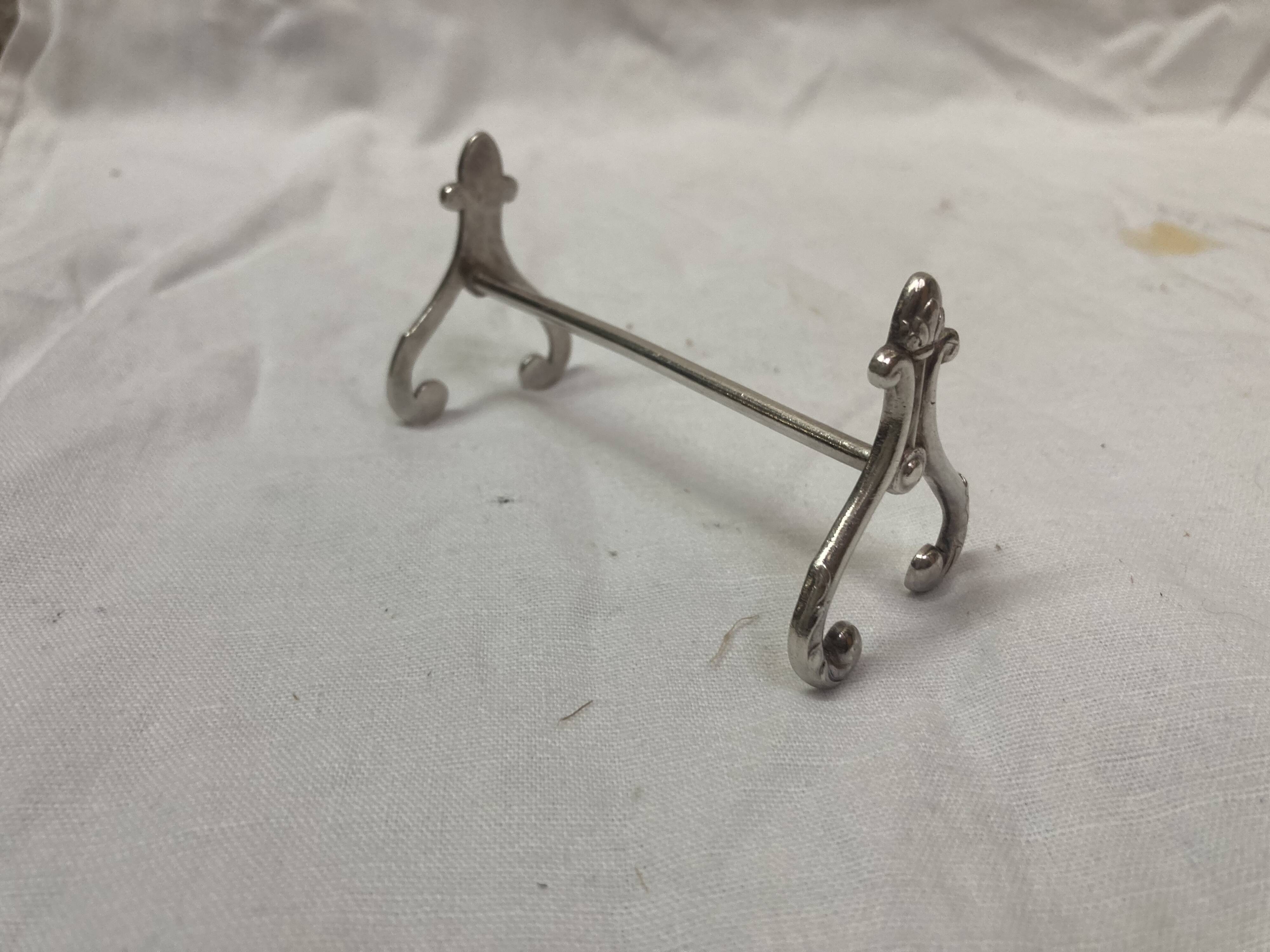 Silver knife holder with horse hallmark early 20th century