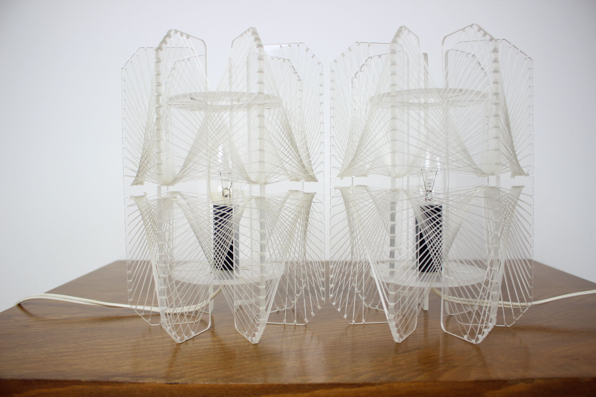 Paire de lampes de table en plastique, années 1960