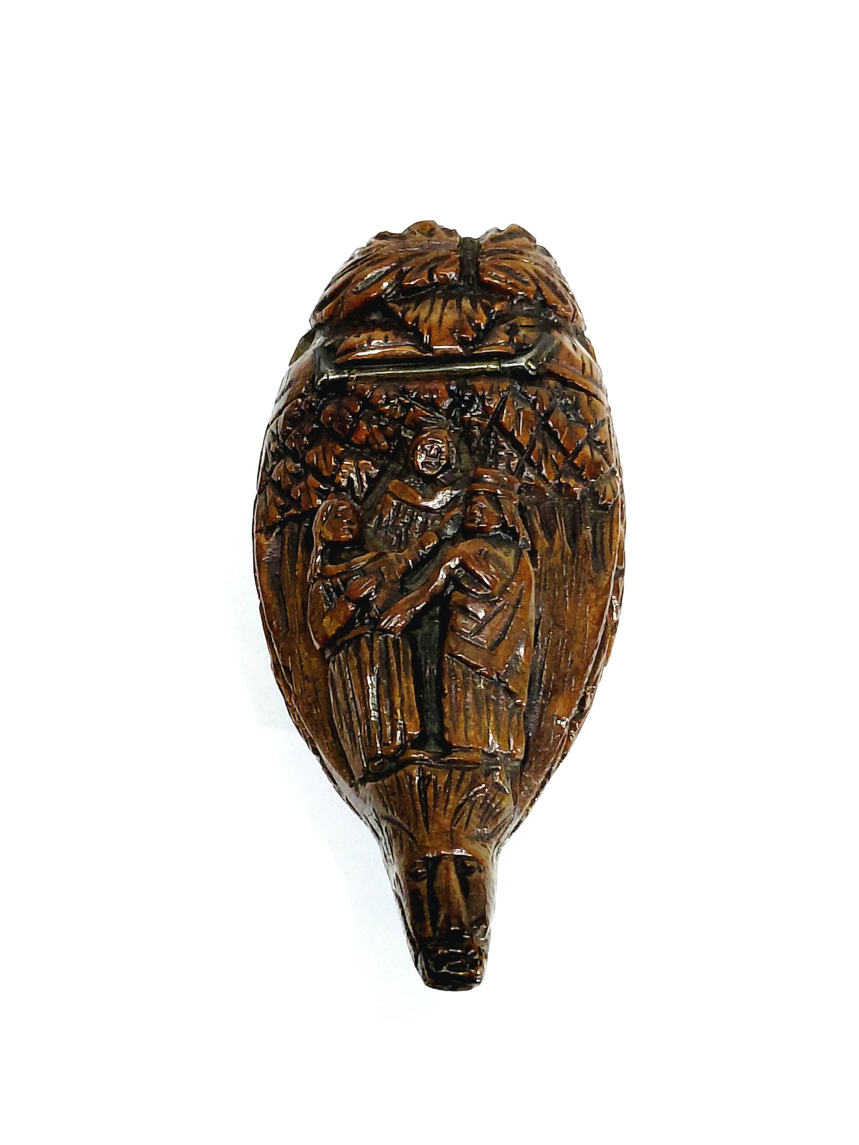 FOLK ART - WOODEN TOBACCO BOX