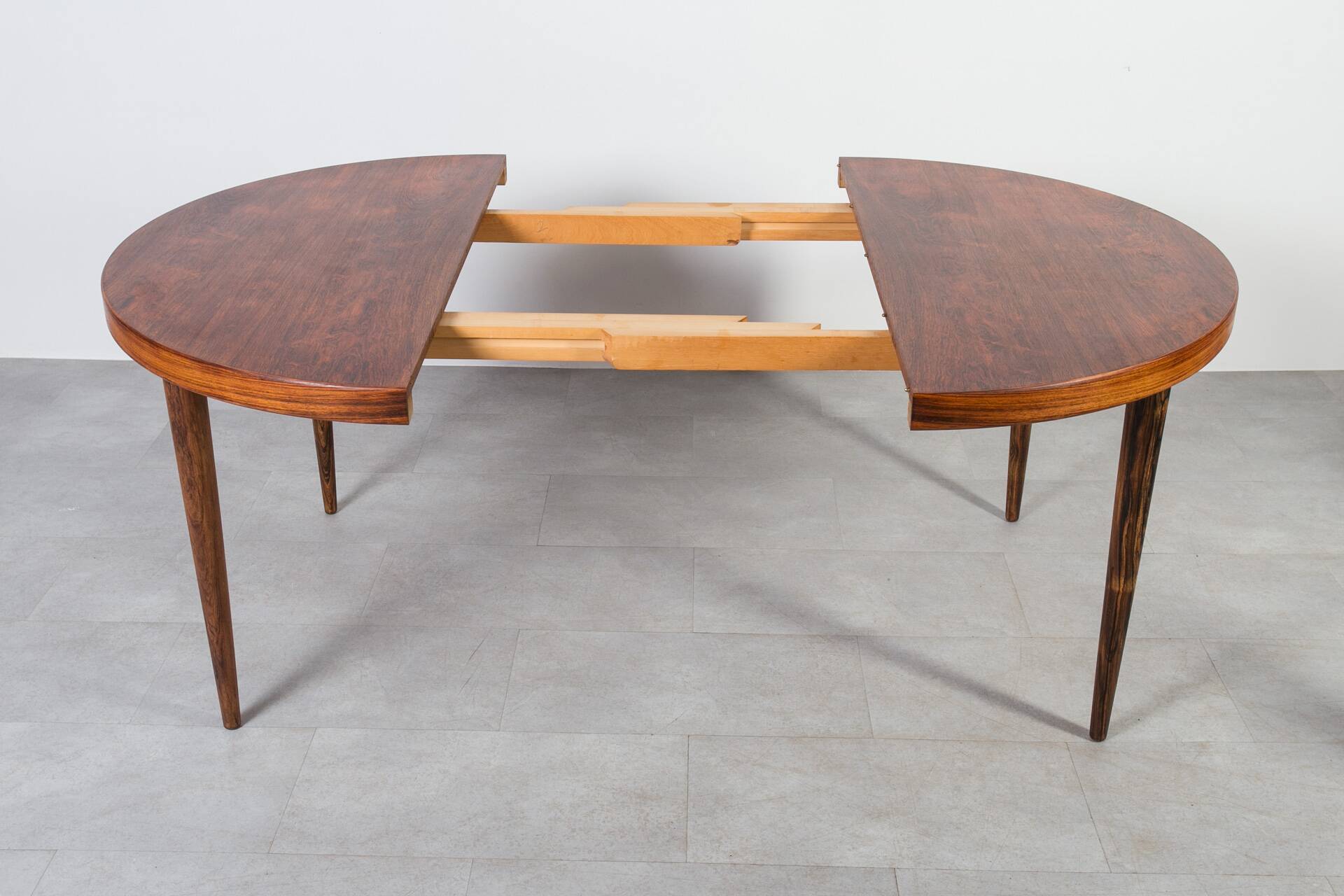 anish Mid-Century Dining Set – Teak Extension Table and 6 Chairs, 1960s