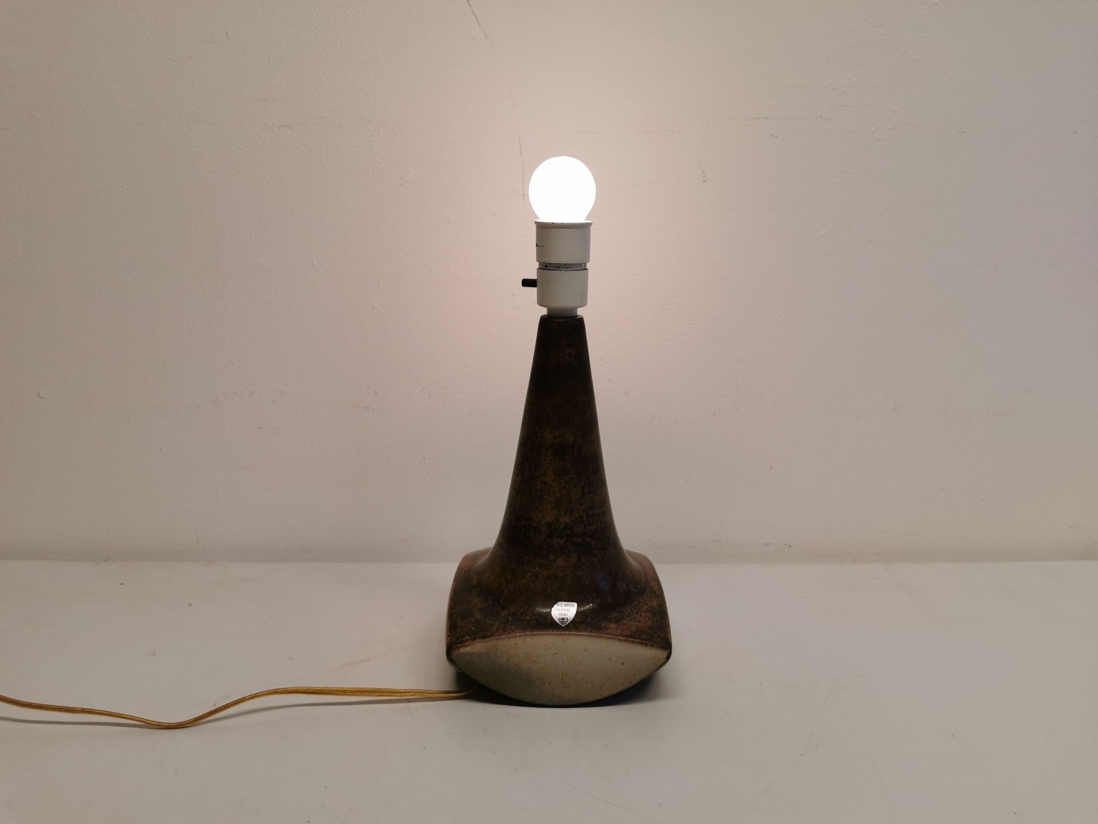 Danish ceramic table lamp, designed by Marianne Starck for Michael Andersen & Sons, 1960