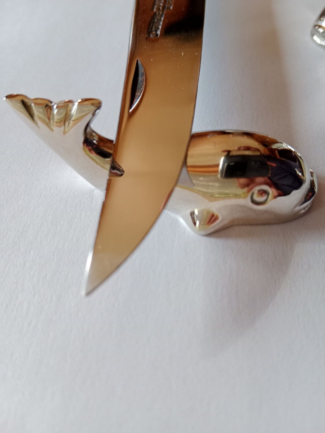 Knife holder