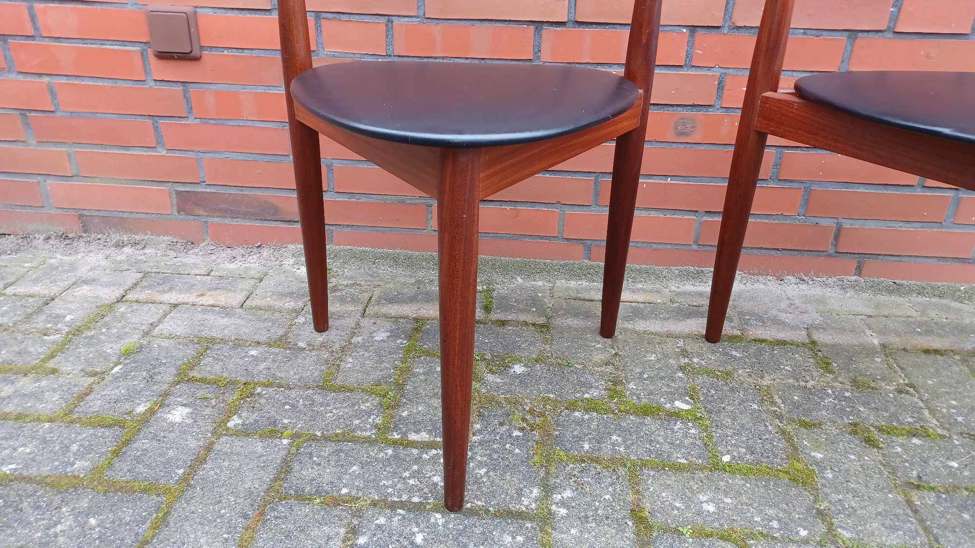 2 x Hans Olsen chairs for Frem Røjle, Denmark, Set de Lux, 1960s