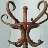 Bistro coat rack