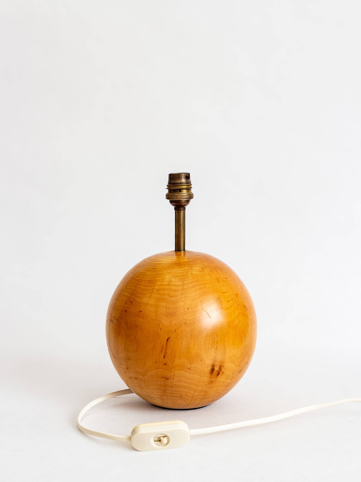 Ornamental lamp base made of elm wood, Italy 1960s.