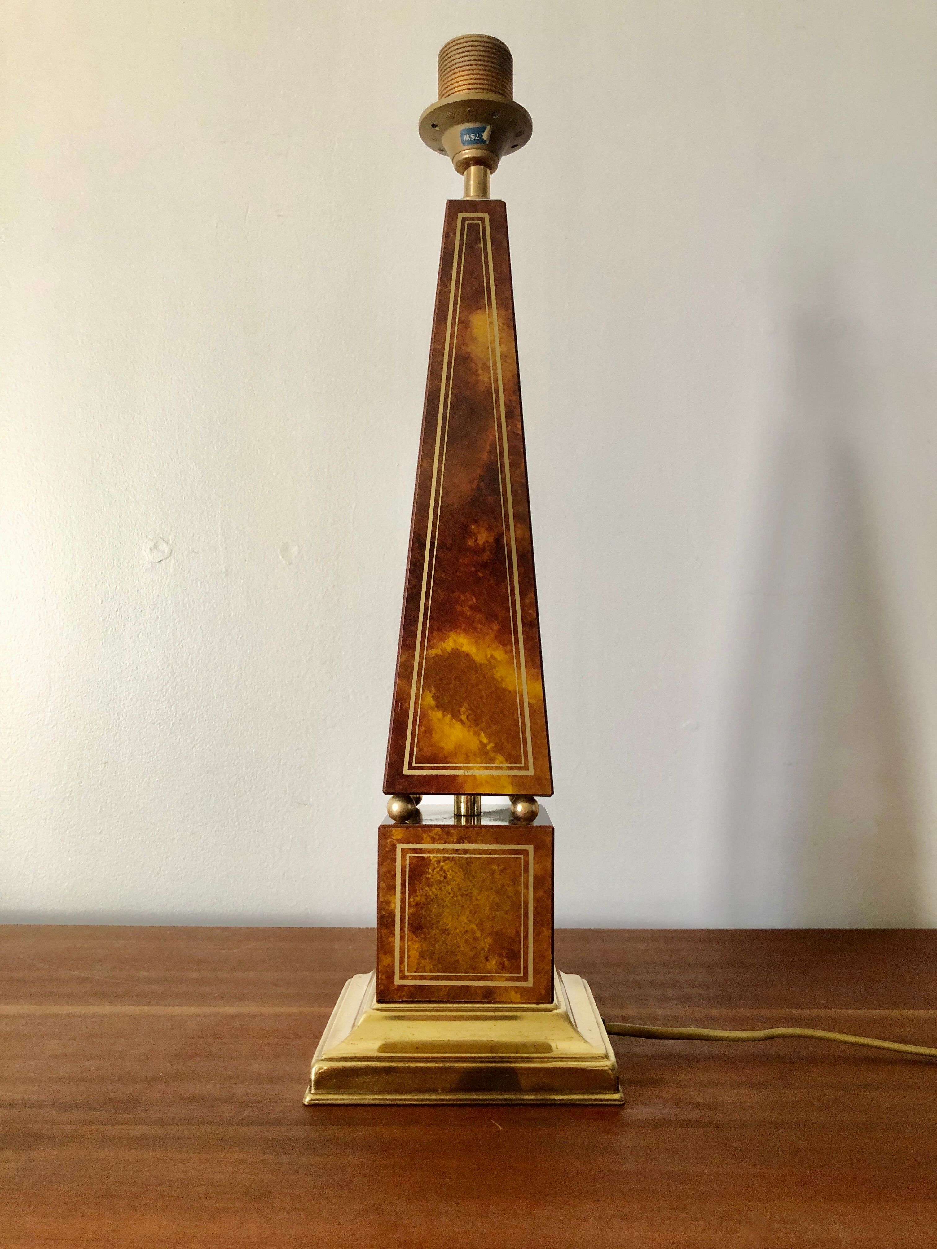 Obelisk lamp foot Le Dauphin 1970