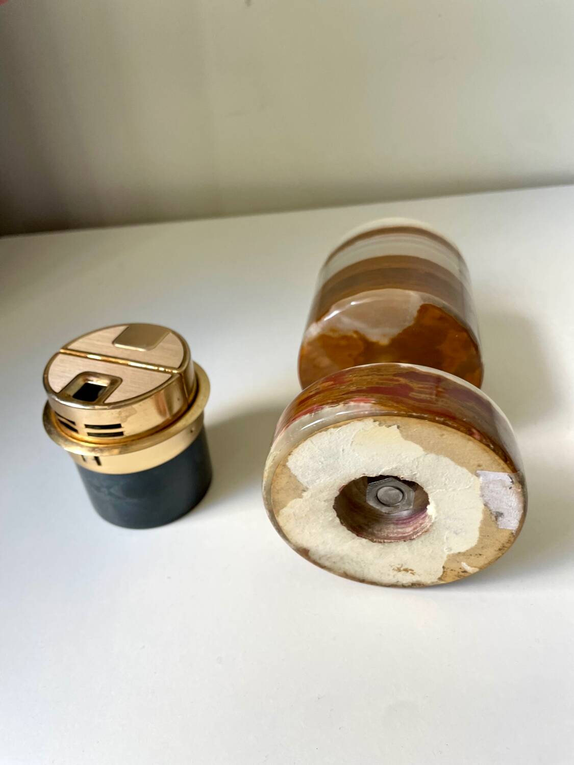Vintage SAROME Japan Table lighter in Marble Onyx