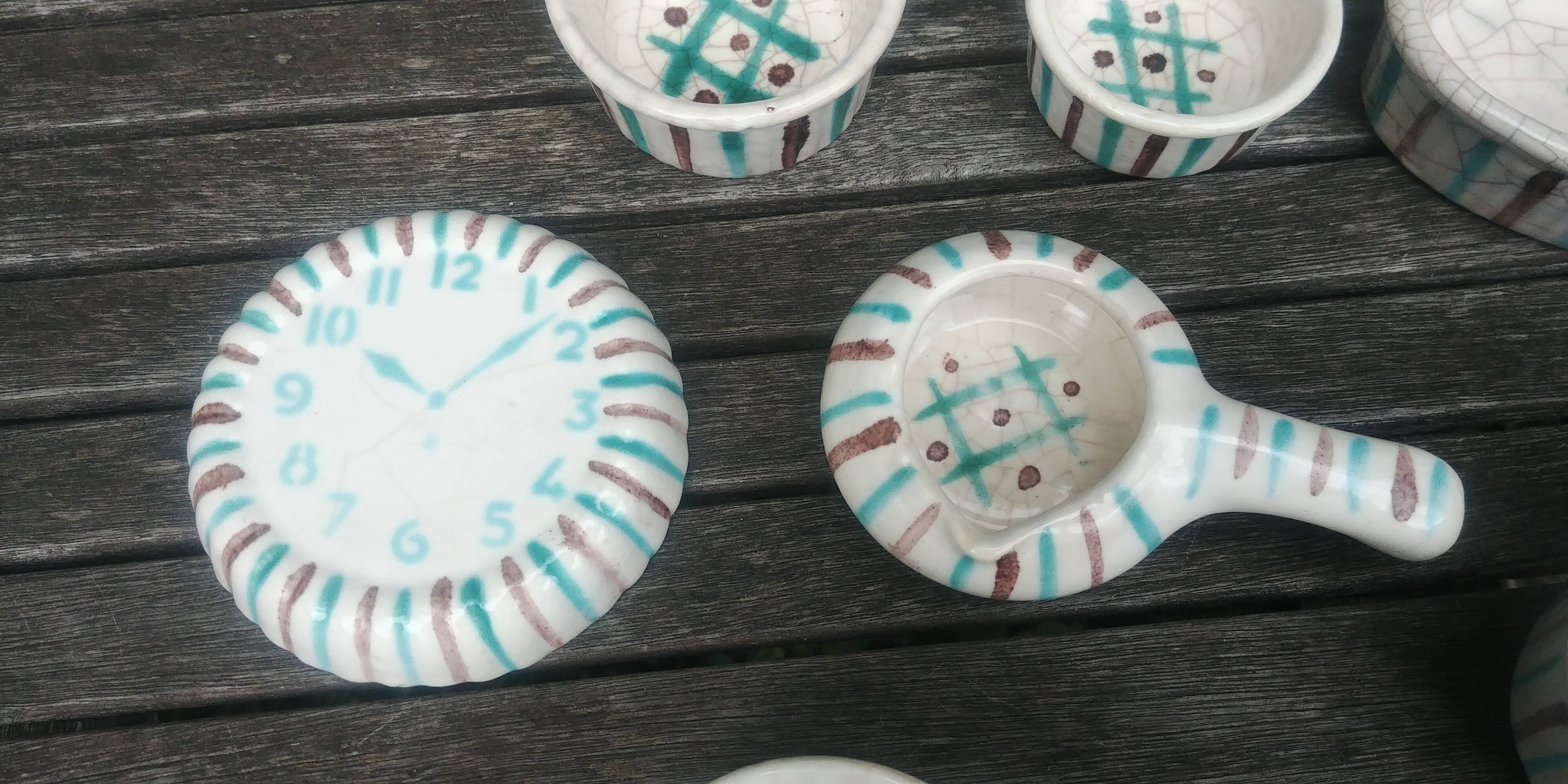 Glazed ceramic dinette from the Longchamp earthenware factory France vintage 60s abstract decor