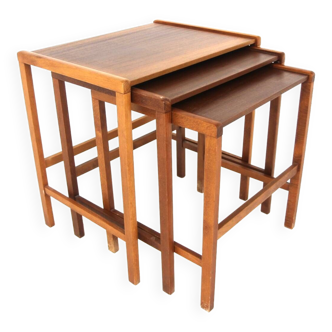 Scandinavian teak nesting tables Möbel-Ikea Sweden, 1960