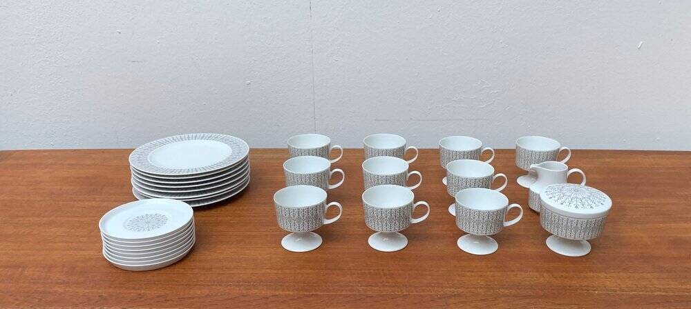 Vintage grey coffee service Secunda, made in Germany by Tapio Wirkkala for Rosenthal, set of 28.