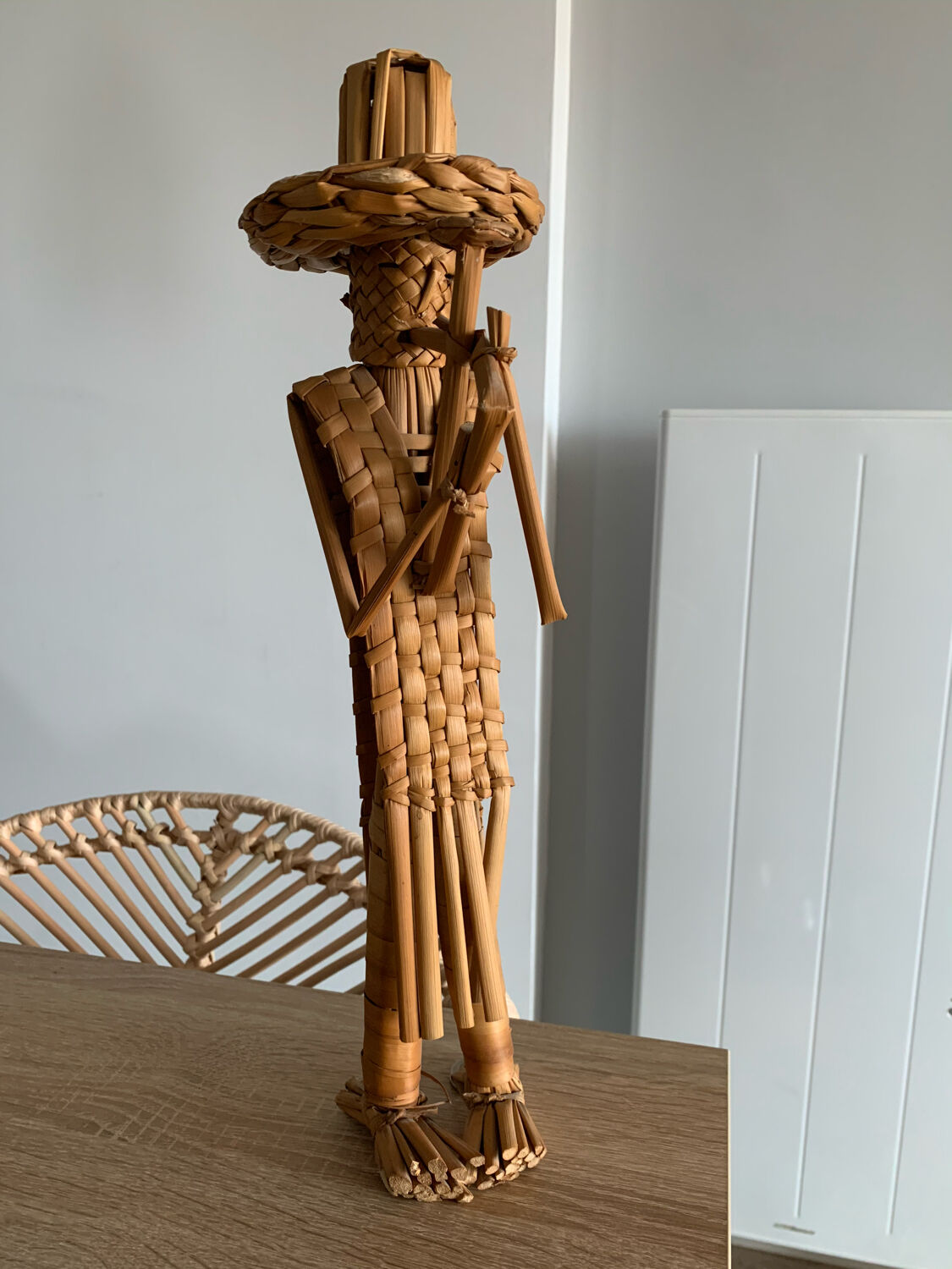 Statuette figurine straw wicker character musician height 42 cm