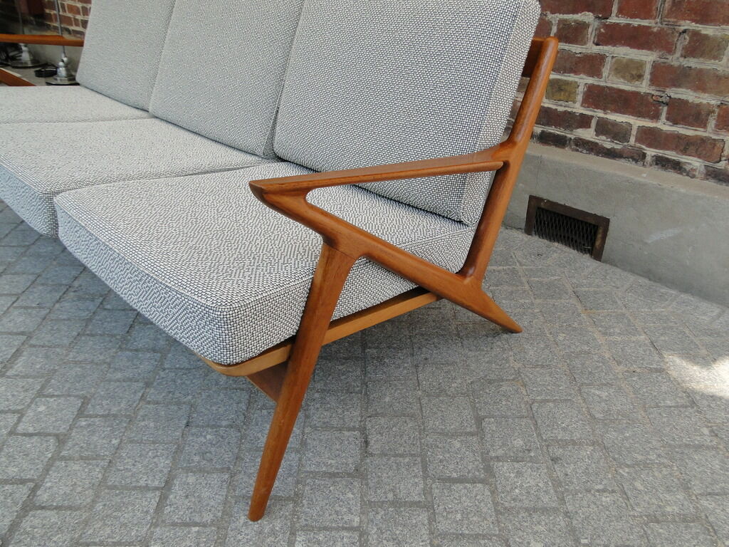 Scandinavian sofa 3 places