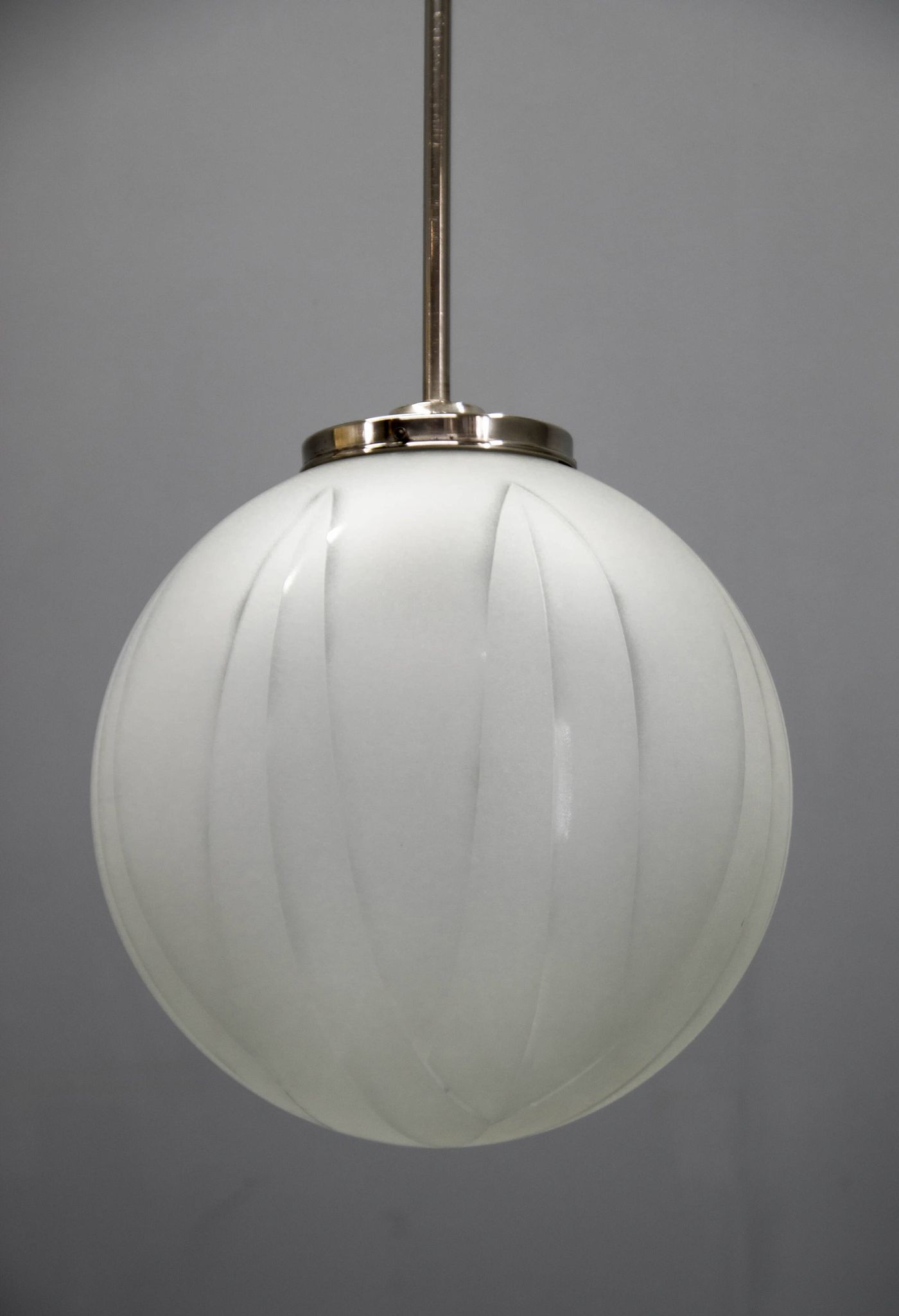 Suspension Art Déco XXL, années 1930