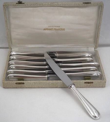 François Frionnet, 12 couteaux de table en métal argenté, filet simple, Albi.
