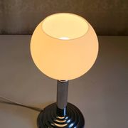 Bauhaus table lamp in metal and opaline globe - 1930s/40s