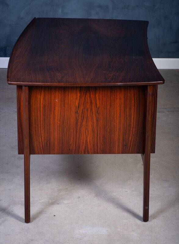 Vintage Desk in Rosewood by Svend Åge Madsen for HP Hansen, 1960s