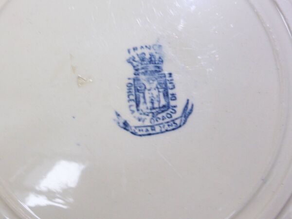 4 assiettes plates Gien service Chardons 1