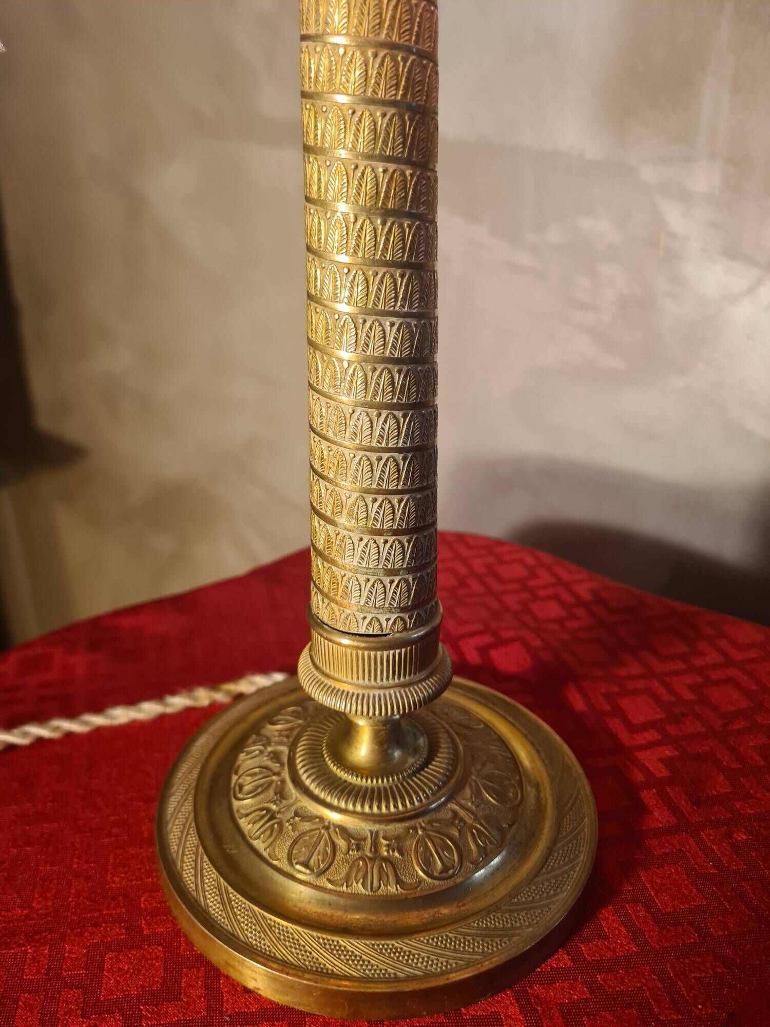 brass column lamp, worked brass from 1880 with cut glass dome, 45x22, superb