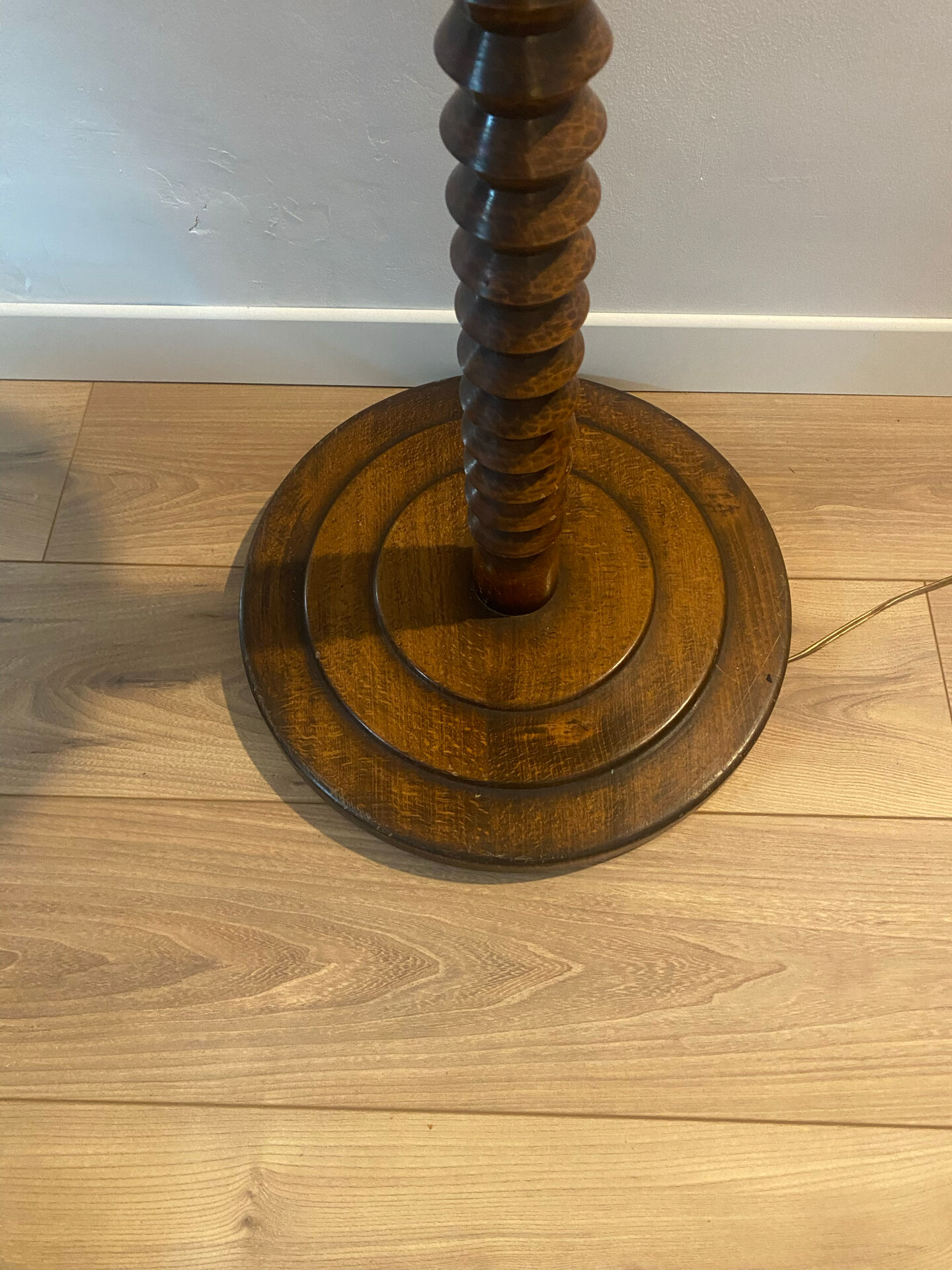 Vintage reading lamp in turned wood, Charles Dudouyt style with t