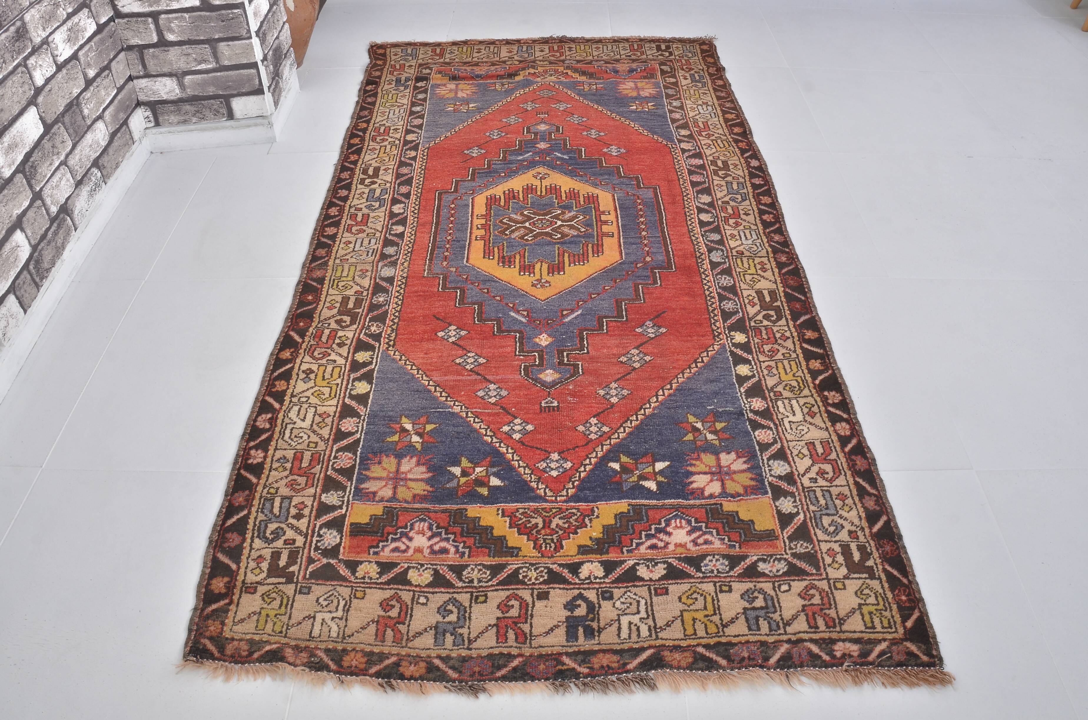 Tapis floral rouge et marron sku A32