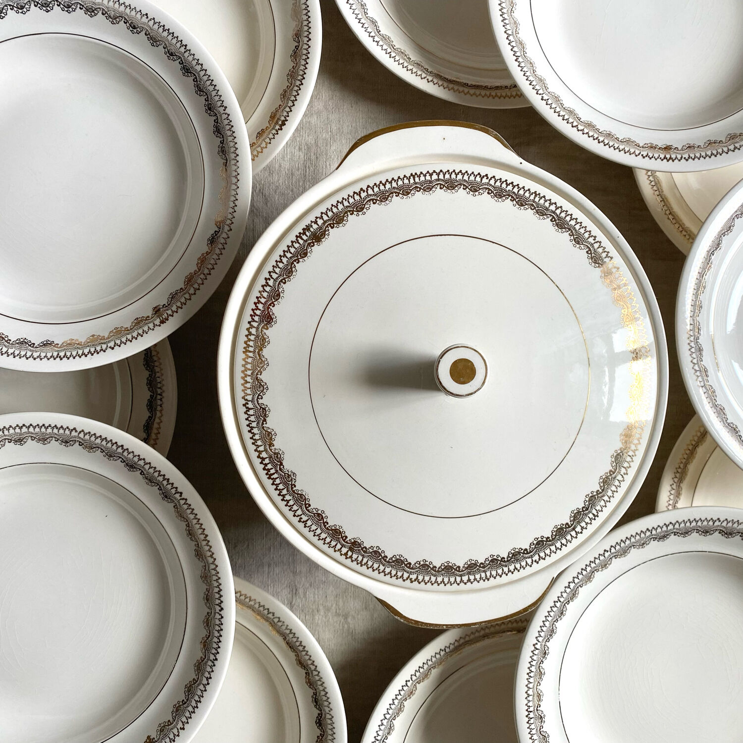 Villeroy and Boch soup service