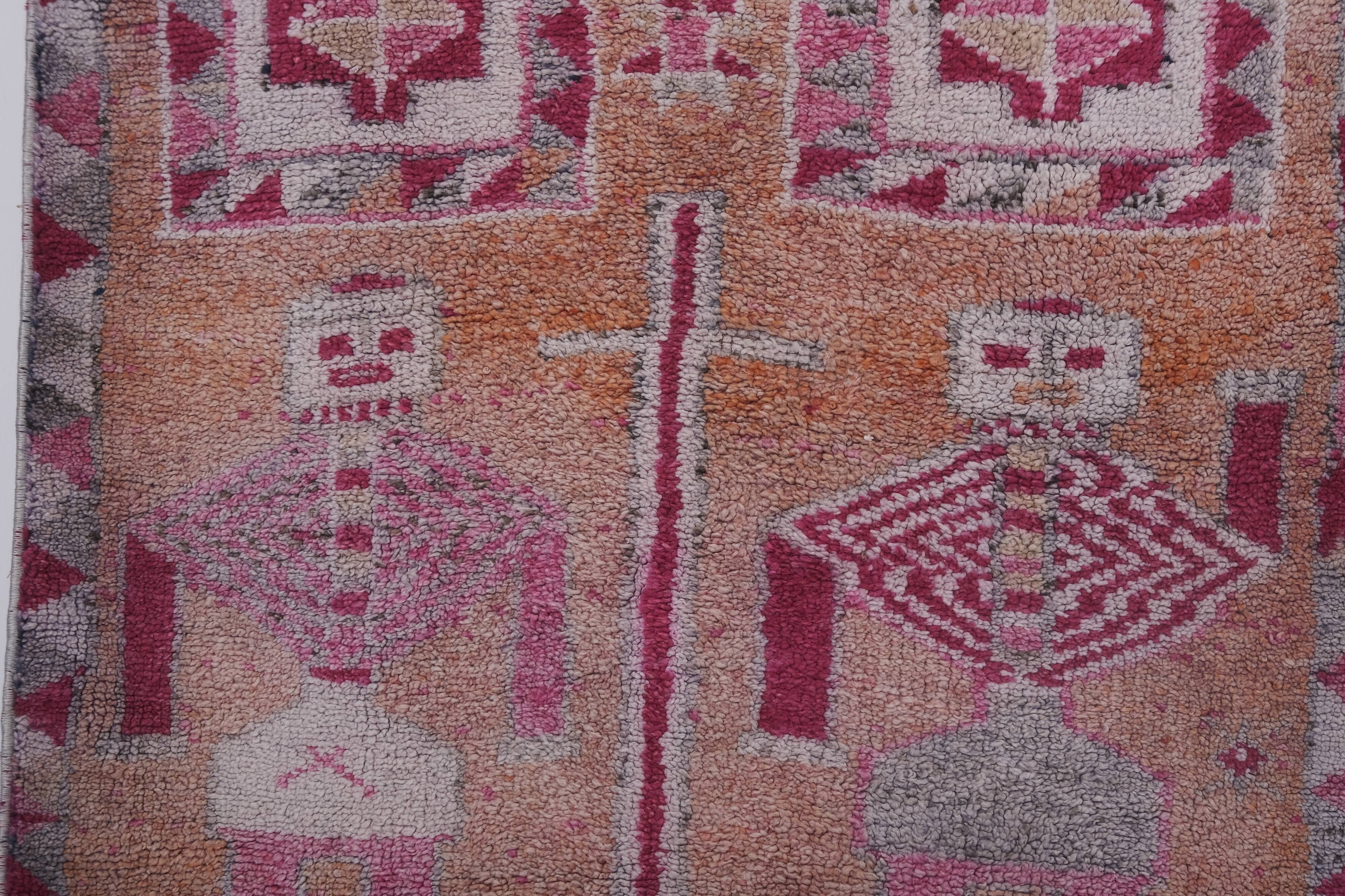Vintage Turkish rug from Oushak, hand-woven100x284 cm