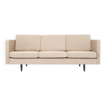 Alta beige velour sofa, Scandinavian design