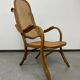Fauteuil facile n°1 avec siège en rotin par Thonet