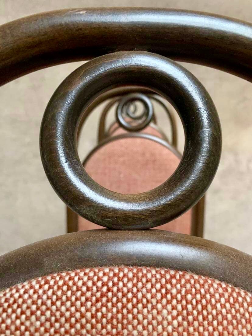 Series of 4 old Thonet bistro chairs in bentwood