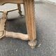 Table à manger extensible Louis XIII décapée en chêne années 50