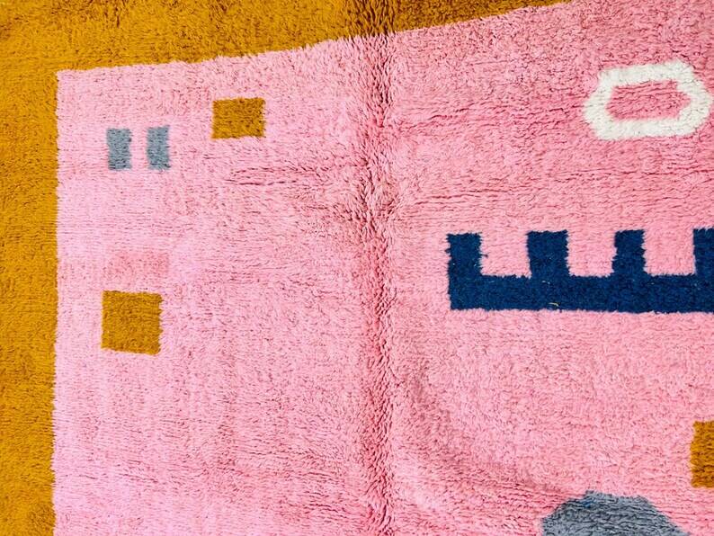 Traditional handmade Berber rug 200cm x 300cm