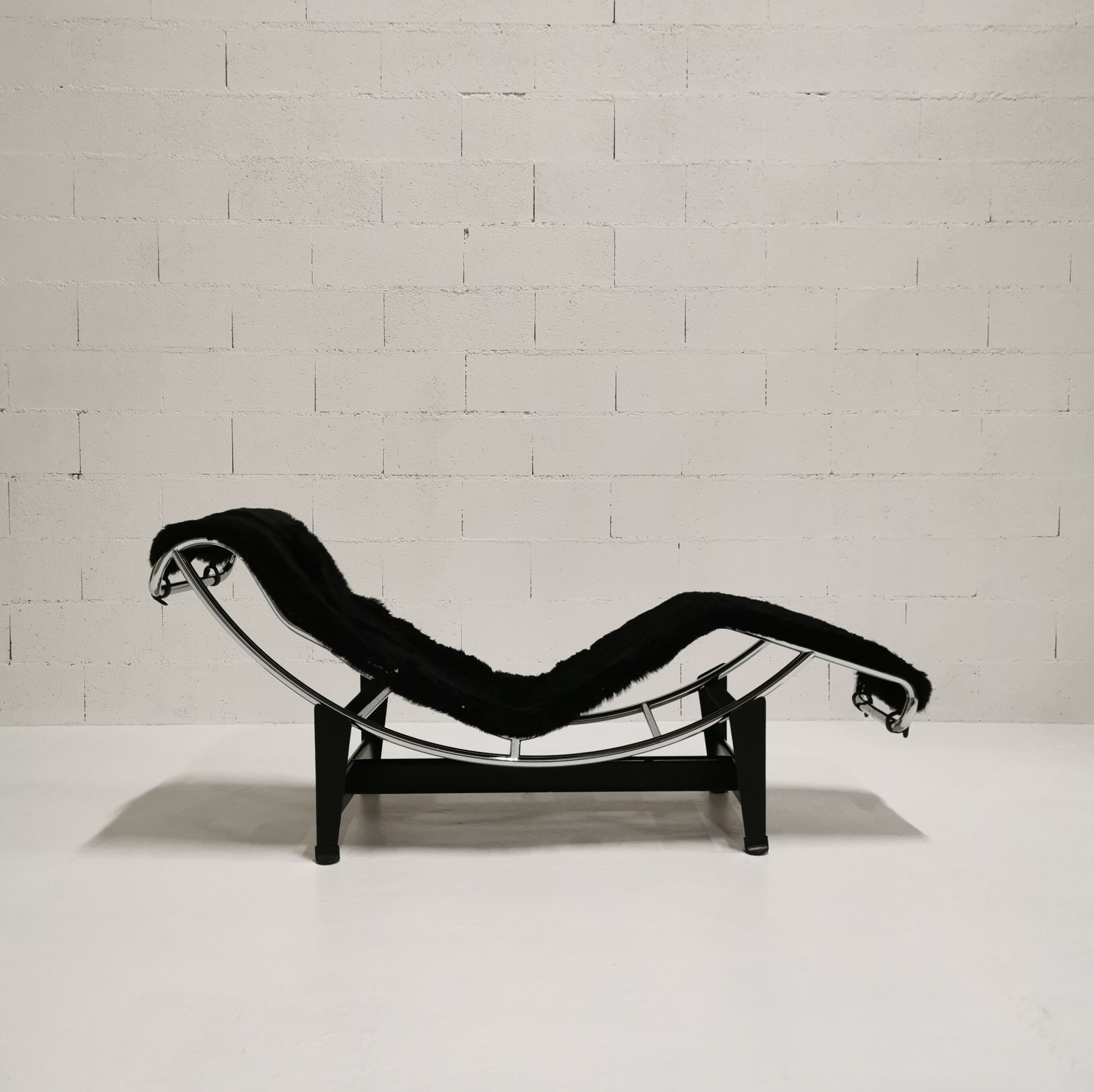 Chaise longue Cassina LC4, Perriand & Le Corbusier, 1965/70