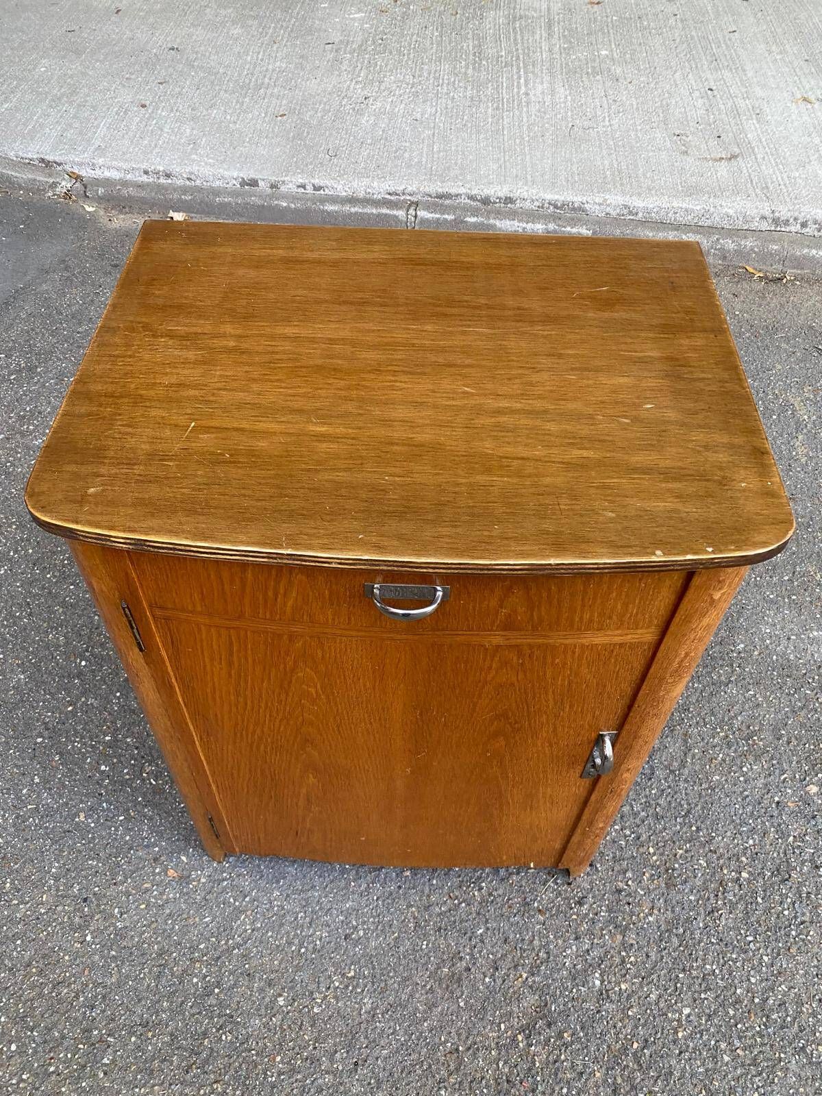 Armoire de rangement chaussures style scandinave en bois 1960