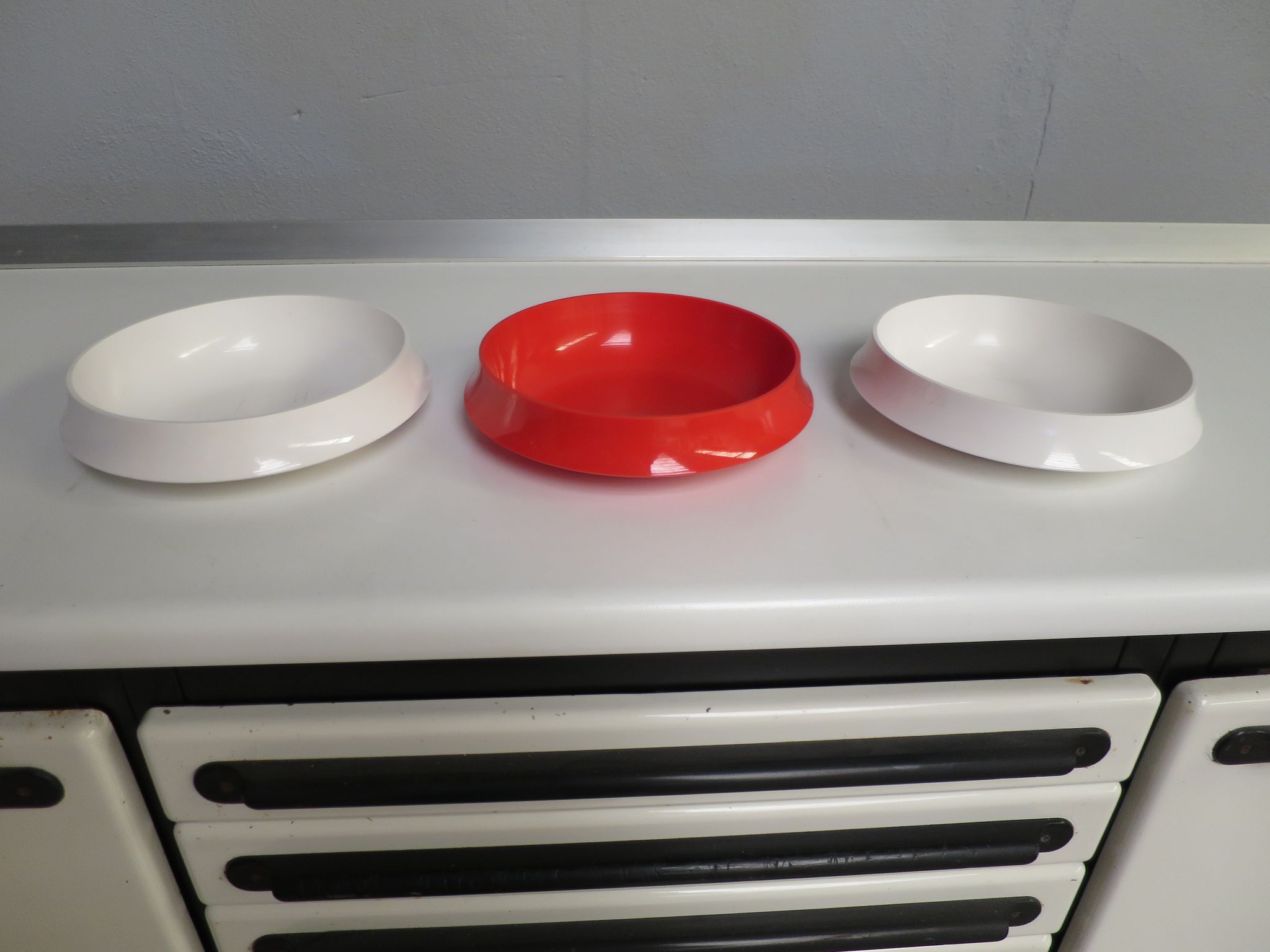 Set de 3 assiettes Guzzini Italie années 70