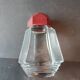 Art Deco glass and bakelite powder shaker in burgundy – 1940s/50s
