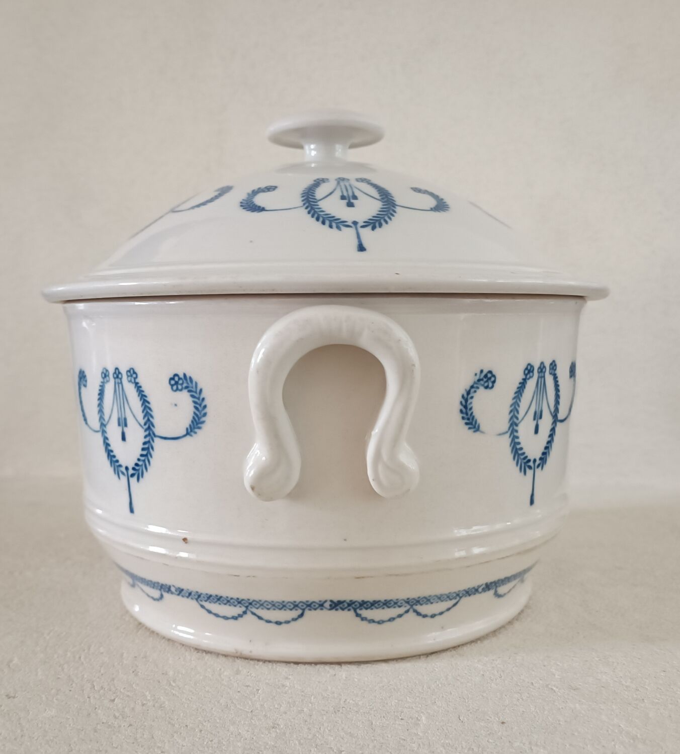 Ceramic tureen from Saint-Uze