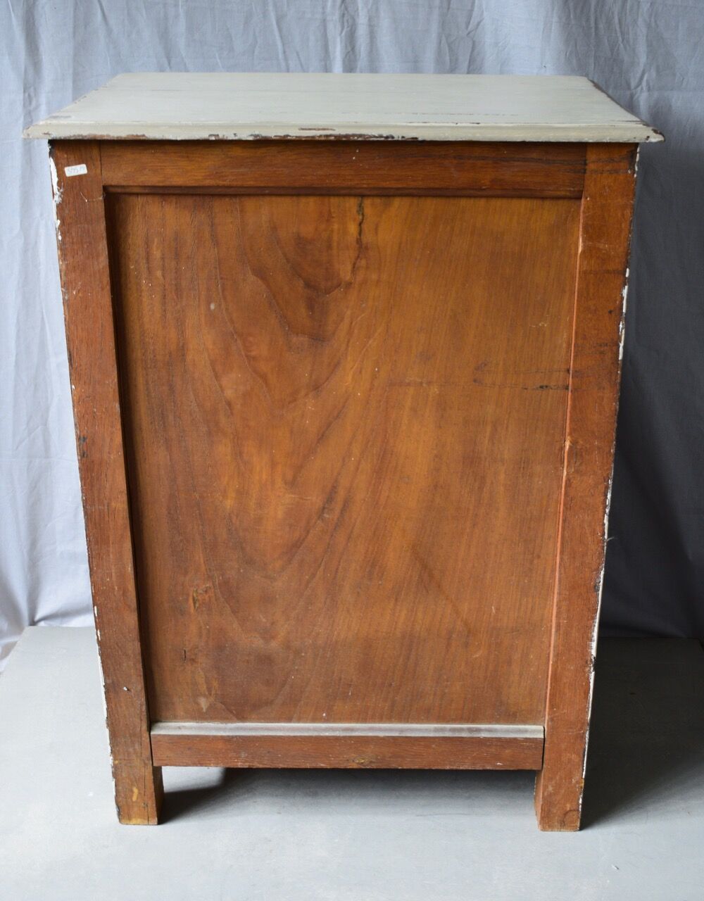 Skated wooden chiffonnier