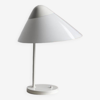 Table lamp ‘Opala’ by Hans Wegner for Fritz Hansen, Denmark, 1970s