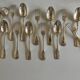Set de 6 fourchettes, 6 cuillères, 6 petites cuillères modernistes en métal argenté